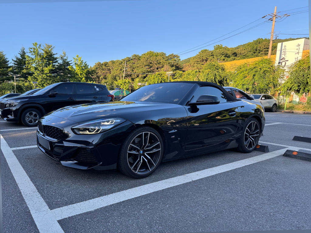 BMW Z4 2021 스포츠카 휘발유